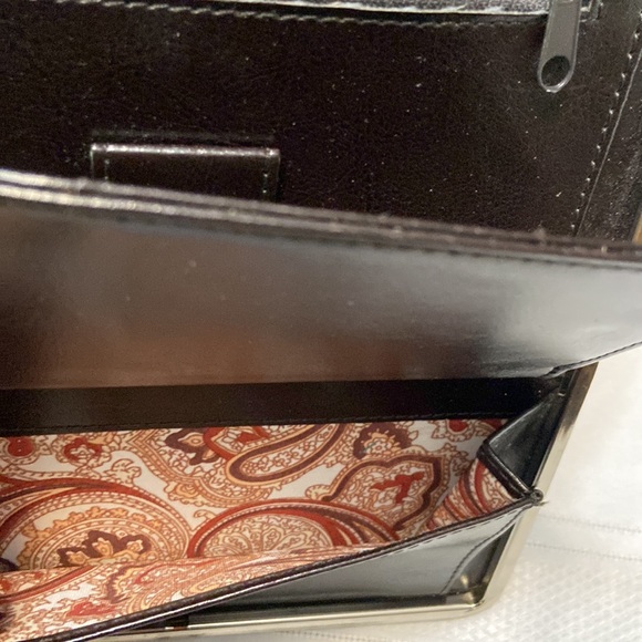 Brown Crocodile Print Snap Closure Womens Wallet Silvertone Heart Embellishment - Picture 7 of 14